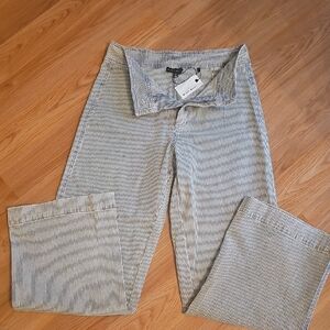 NWT Miou Muse Womens Striped Denim in Blue and White. 100% Cootton. Size M.